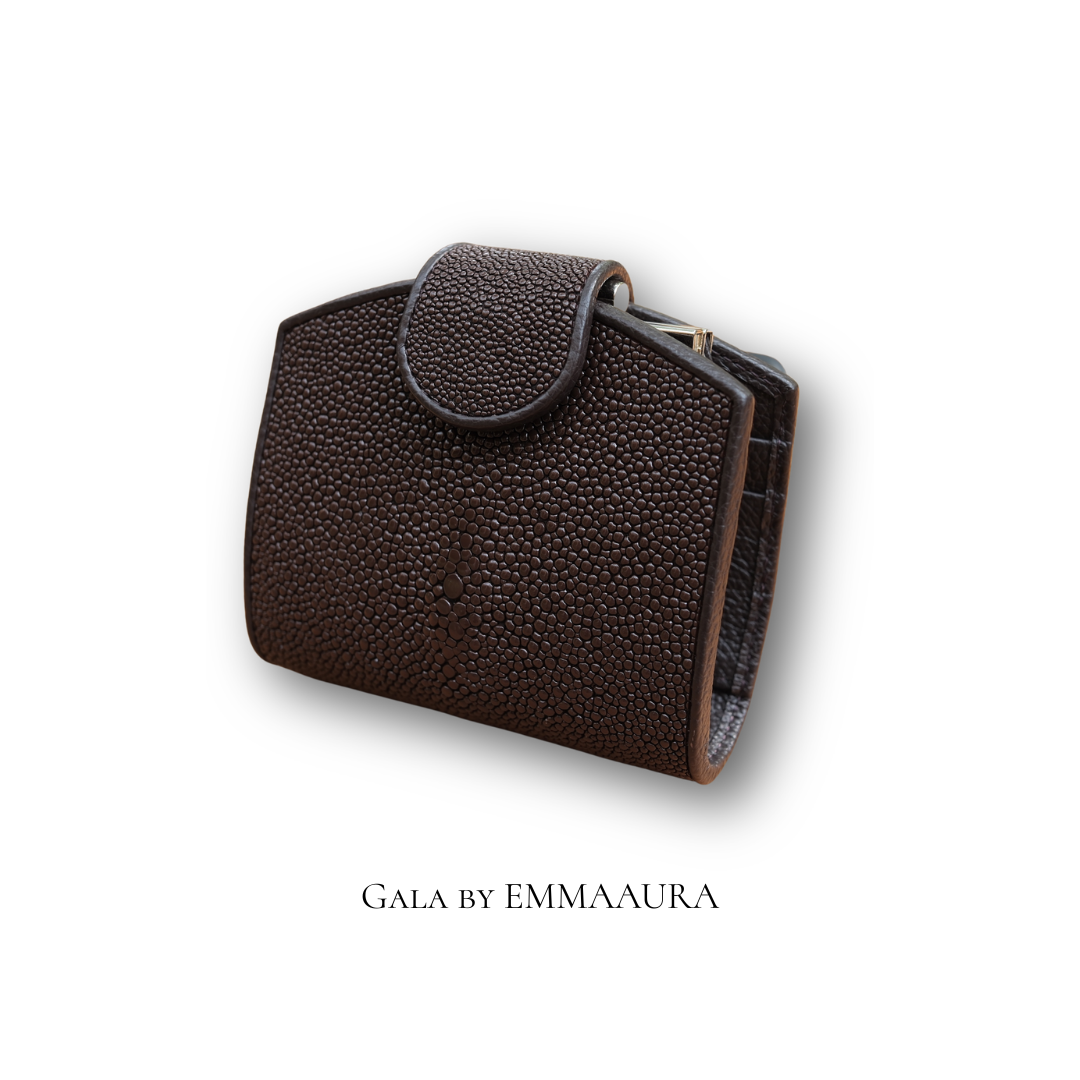 【9/14/22:00start】「GALA – Round Flap」ダークブラウン